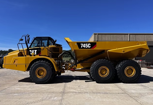 Articulated Truck image